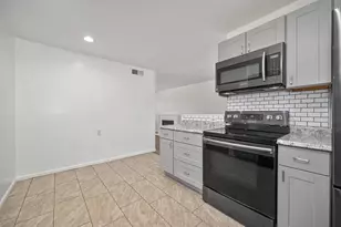 2354 50th Ave, Sacramento, CA 95822 - Photo 13