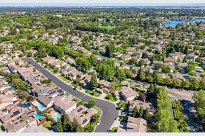6355 Riverbank Circle, Stockton, CA 95219 - Photo 41