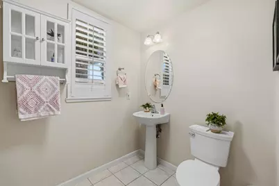 6355 Riverbank Circle, Stockton, CA 95219 - Photo 19