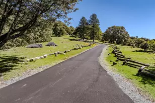22401 Volcano Hills Rd, Pioneer, CA 95666 - Photo 11