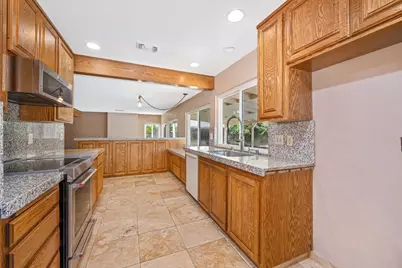 9241 Linda Rio Drive, Sacramento, CA 95826 - Photo 23