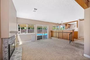 9241 Linda Rio Dr, Sacramento, CA 95826 - Photo 33