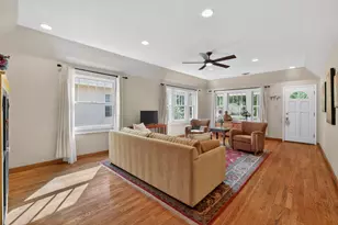3957 Miller Way, Sacramento, CA 95817 - Photo 7