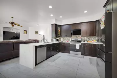 8401 Carriage Oaks Way, Antelope, CA 95843 - Photo 11