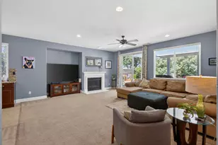 508 Hearthside Ct, Roseville, CA 95747 - Photo 11