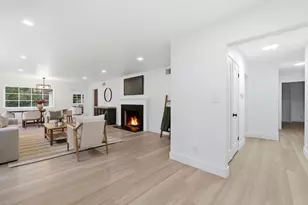 894 Larch Ln, Sacramento, CA 95864 - Photo 15