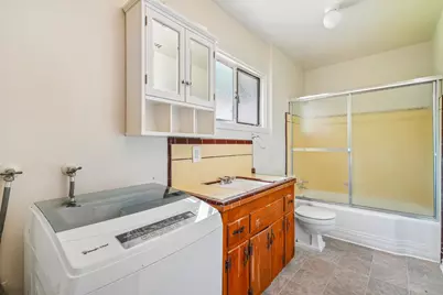430 Lovella Way, Sacramento, CA 95819 - Photo 11