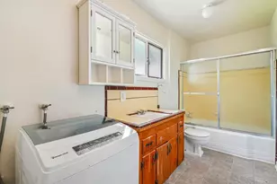 430 Lovella Way, Sacramento, CA 95819 - Photo 11