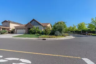 1017 Kumara, Manteca, CA 95337 - Photo 35