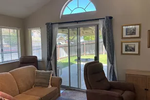 4001 Tawny Meadow Way, Antelope, CA 95843 - Photo 7