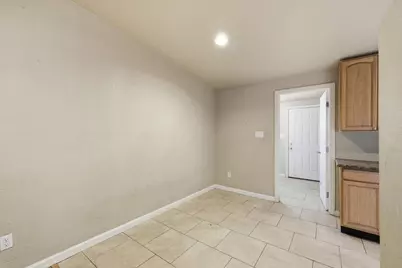 6457 Channing Drive, North Highlands, CA 95660 - Photo 9