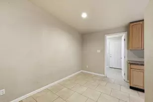6457 Channing Dr, North Highlands, CA 95660 - Photo 9