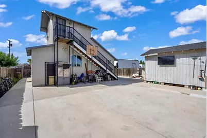 2111 Hackett Road, Ceres, CA 95307 - Photo 21