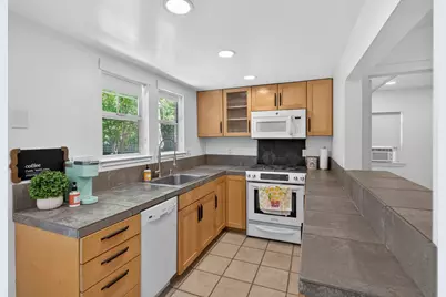 9161 Grove Street, Elk Grove, CA 95624 - Photo 15