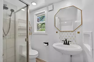9161 Grove St, Elk Grove, CA 95624 - Photo 25