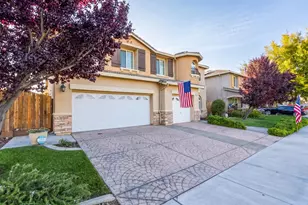 211 Las Palmas St, Los Banos, CA 93635 - Photo 3