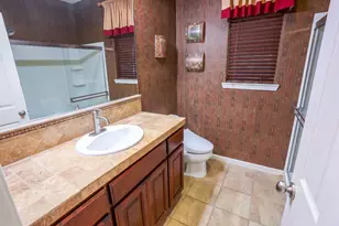 211 Las Palmas St, Los Banos, CA 93635 - Photo 23