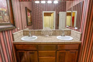 211 Las Palmas St, Los Banos, CA 93635 - Photo 33