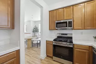 414 17th St, Sacramento, CA 95811 - Photo 15