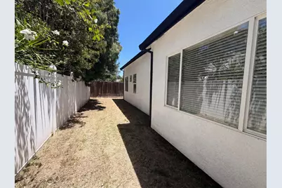 3309 Mokelumne Court, Modesto, CA 95354 - Photo 27
