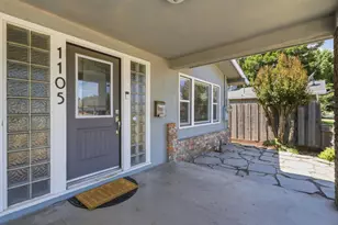 1105 W G St, Oakdale, CA 95361 - Photo 9
