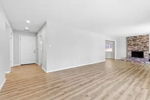 7436 Golden Oak Wy, Sacramento, CA 95831 - Photo 5