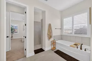 4157 Creek Bank Ct, Rocklin, CA 95765 - Photo 39