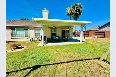 1035 Starbrook Drive, Galt, CA 95632 - Photo 5