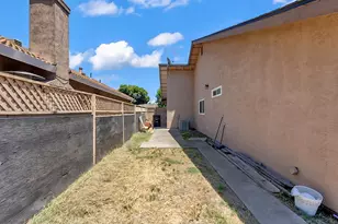 5713 Prince Edward Ln, Riverbank, CA 95367 - Photo 19