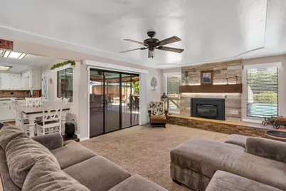 1037 Jackson Avenue, Los Banos, CA 93635 - Photo 15