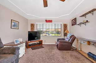 1037 Jackson Ave, Los Banos, CA 93635 - Photo 9