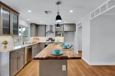 1570 Elizabeth Lane, Yuba City, CA 95993 - Photo 11