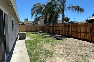 1376 Venice Cir, Stockton, CA 95206 - Photo 13