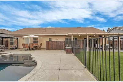 962 Stampede Trail, Galt, CA 95632 - Photo 43