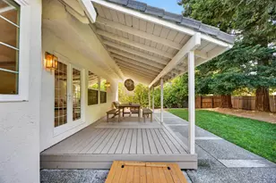 7636 Bridgeview Dr, Sacramento, CA 95831 - Photo 73
