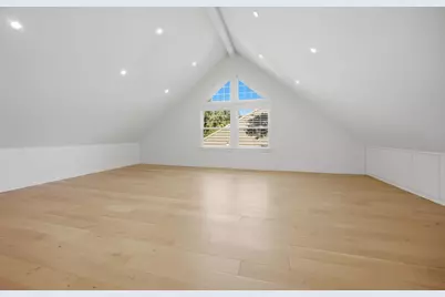 7636 Bridgeview Drive, Sacramento, CA 95831 - Photo 51