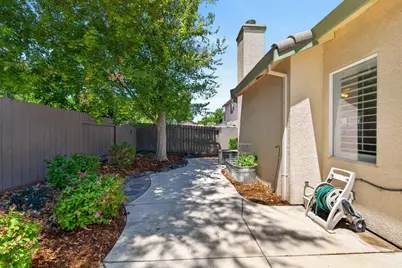 380 Lyman Circle, Sacramento, CA 95835 - Photo 55