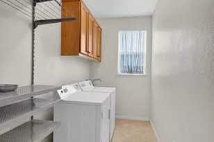 380 Lyman Cir, Sacramento, CA 95835 - Photo 49