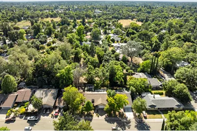7859 Casa Bella Way, Citrus Heights, CA 95610 - Photo 37