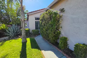 4749 Porto Pino Way, Antelope, CA 95843 - Photo 3