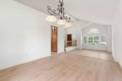 8904 Royal Gate Way, Elk Grove, CA 95624 - Photo 23