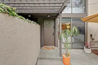 2203 Woodside Lane #4, Sacramento, CA 95825 - Photo 9