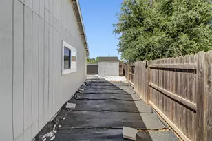 3529 Lindenwood Way, Sacramento, CA 95826 - Photo 31