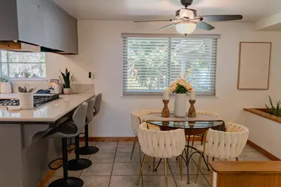 8323 Newbridge Way, Citrus Heights, CA 95610 - Photo 11