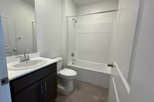 1428 Monkton Wy, Sacramento, CA 95835 - Photo 17
