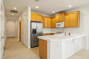 2920 Tourbrook Way, Sacramento, CA 95833 - Photo 11