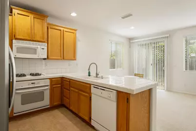 2920 Tourbrook Way, Sacramento, CA 95833 - Photo 9