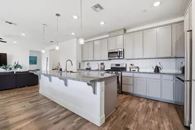 658 Nathaniel Avenue, Galt, CA 95632 - Photo 17