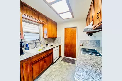 1633 Walnut, Escalon, CA 95320 - Photo 3
