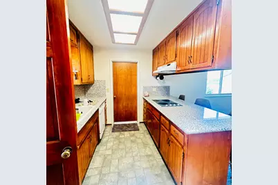 1633 Walnut, Escalon, CA 95320 - Photo 5